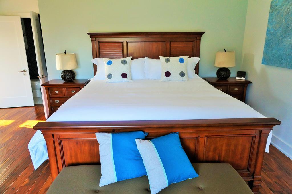 On The 6 Bed And Breakfast Niagara-on-the-Lake Rom bilde