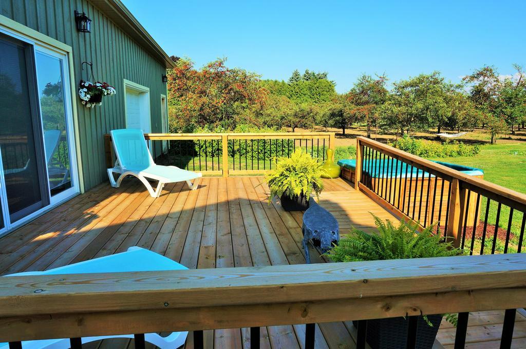On The 6 Bed And Breakfast Niagara-on-the-Lake Rom bilde